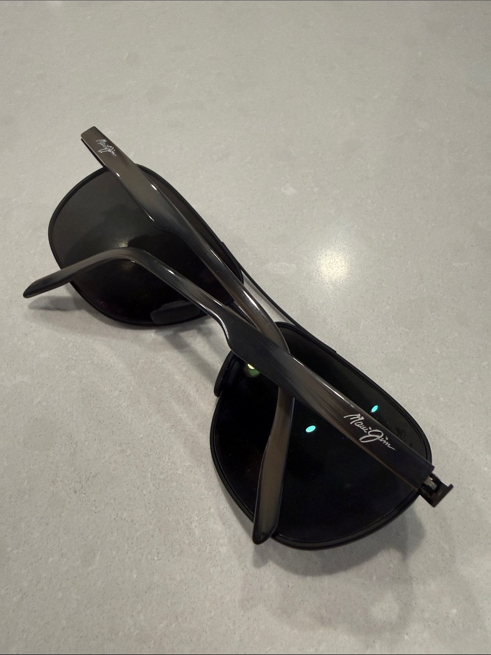 Maui Jim Sunglasses - Picture 2 of 3
